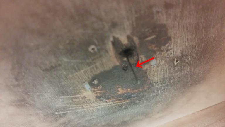 Dangling setting wire